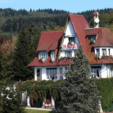 Hostellerie Du Chateau D'As Baume-les-Dames Exterior photo